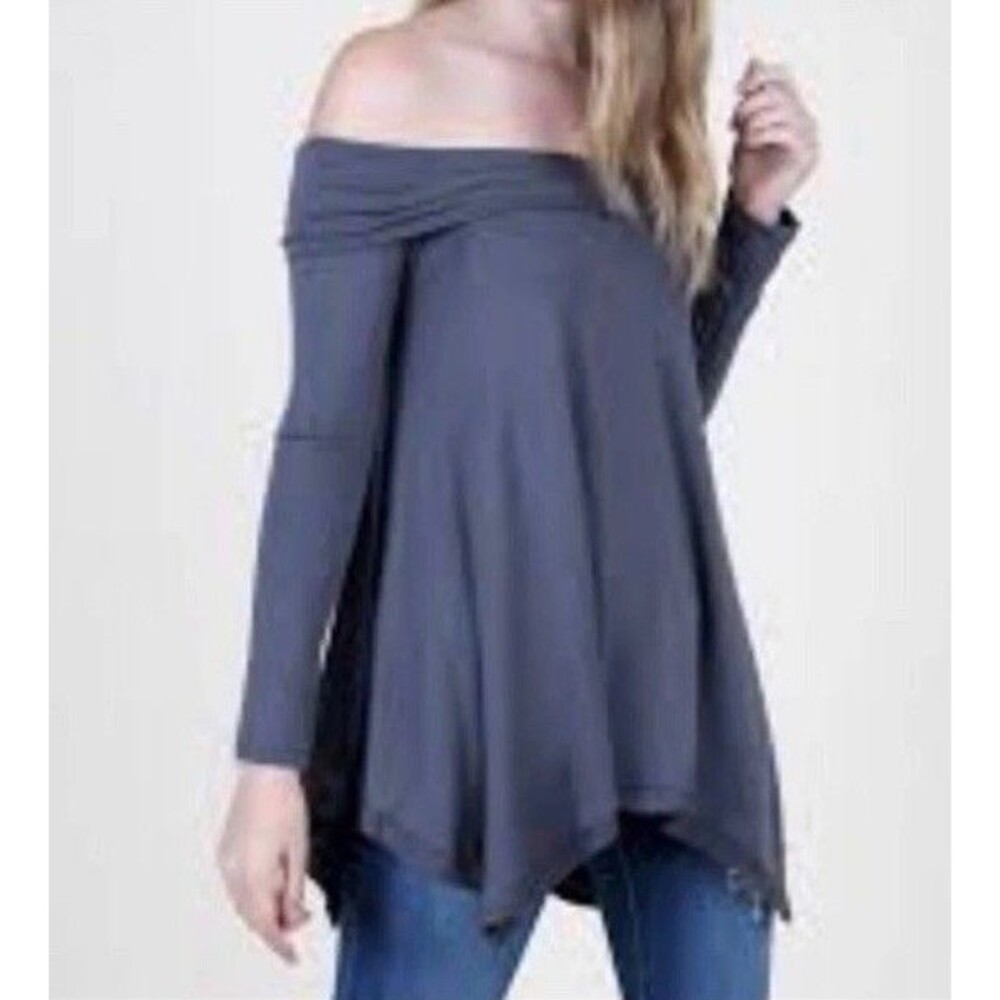 NEW Altar'd State Top Size S Off The Shoulder Long Sleeve Boho Charcoal Gray